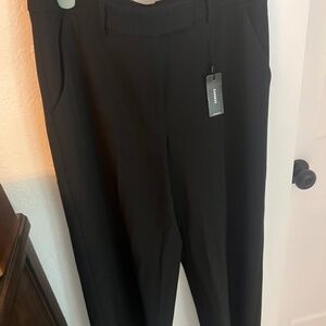 Express Editor Relaxed Trouser